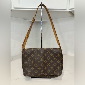 Louis Vuitton Musette Tango